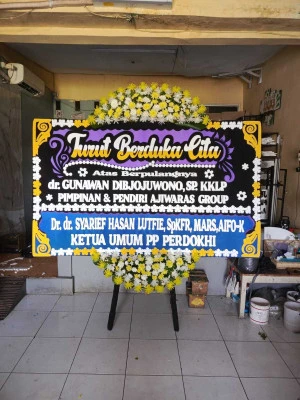 Papan Bunga di Karang Harja Cisoka